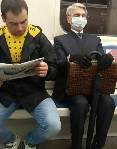 <br />
							Модники и чудаки из метро (20 фото)
<p>					