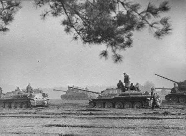 Какие советские САУ были «зверобоями»? Анализ противотанковых возможностей отечественных самоходок