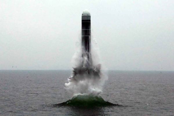 КНДР готовит запуск баллистической ракеты «Пуккыксон-3»