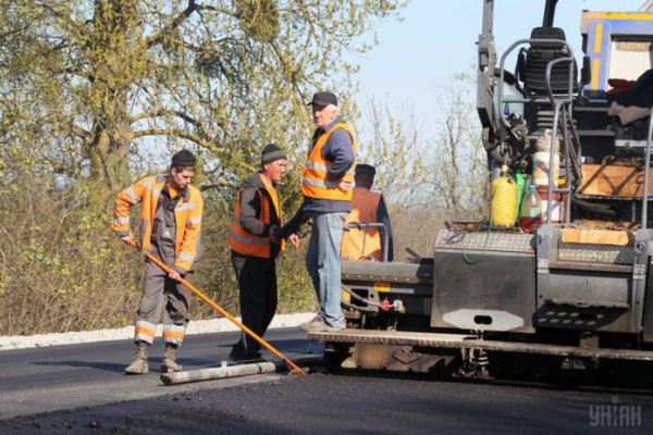 В Укравтодоре рассказали, сколько дорог отремонтируют в 2021 году