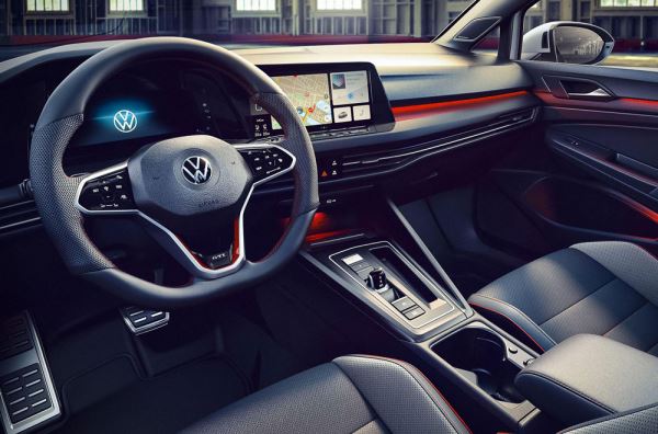 Volkswagen выпустил 300-сильный Golf GTI Clubsport