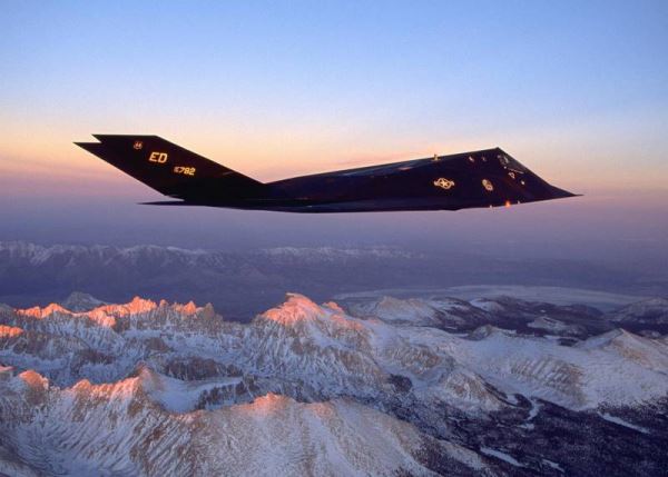 Возвращение «Хромого гоблина»: почему F-117 продолжают полёты