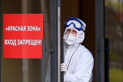 Вирусолог попросил россиян не искать у себя все симптомы коронавируса