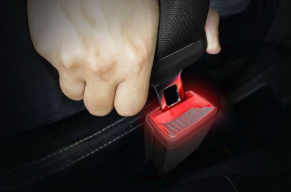 Skoda запатентовала ремни безопасности с подсветкой