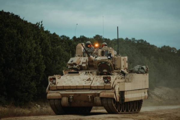 Новые модификации M2 Bradley вышли на войсковые испытания